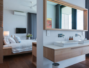 grootbos-villa-2-main-bedroom-3.jpg