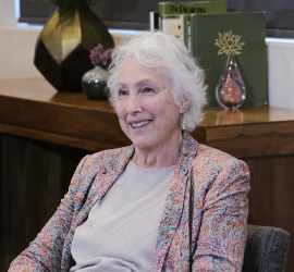 Vicki_Thomas.jpg Vicki Thomas