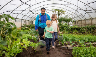 grootbos-web-kids-explorer-experiences-farm.jpg
